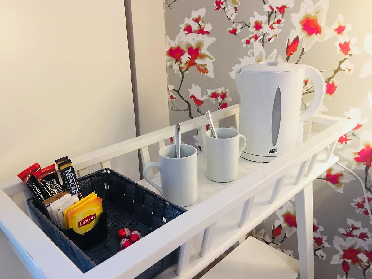 *** Pensjonat Quartopiano Guesthouse Rzym Włochy