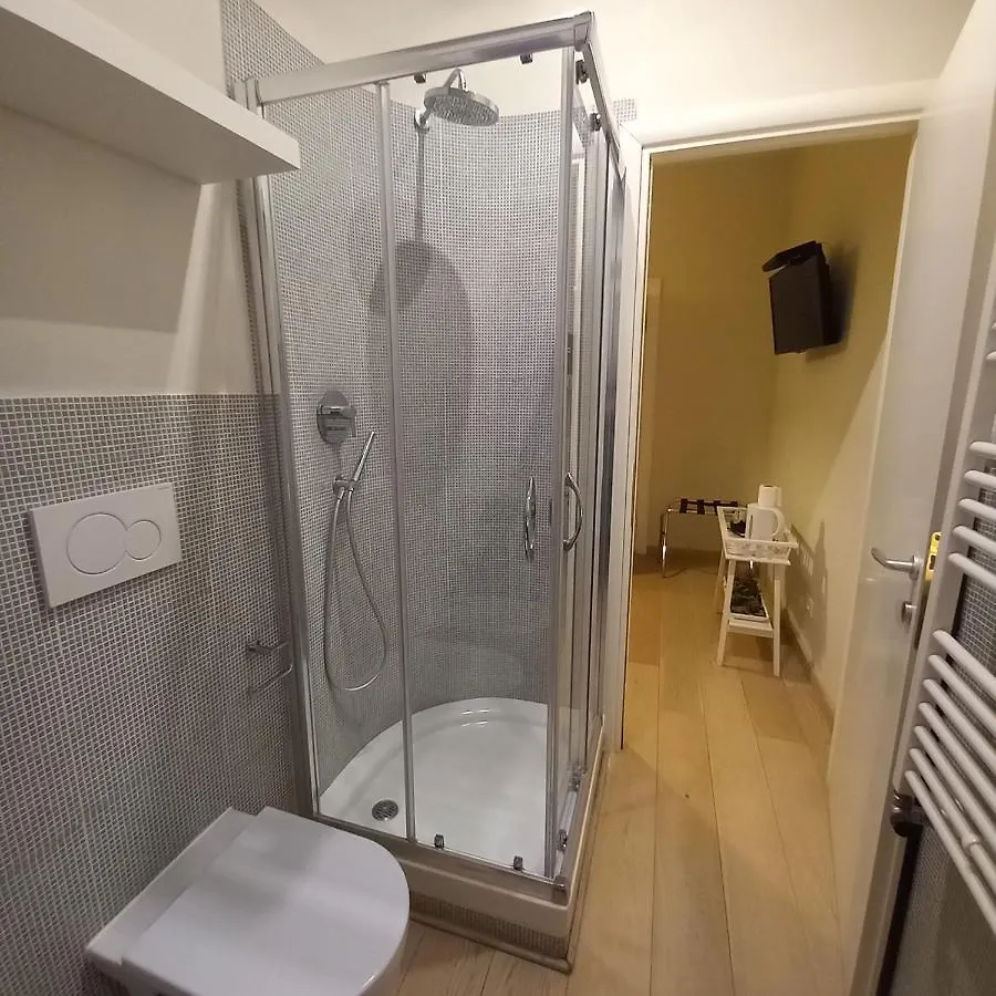 Quartopiano Guesthouse ローマ 3*,  イタリア